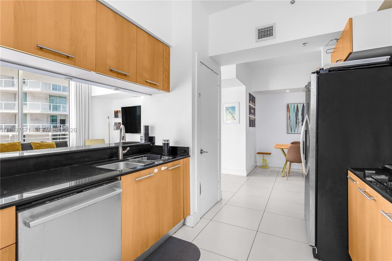 5970 Indian Creek Dr , Unit 502, Miami Beach, FL 33140 Photo