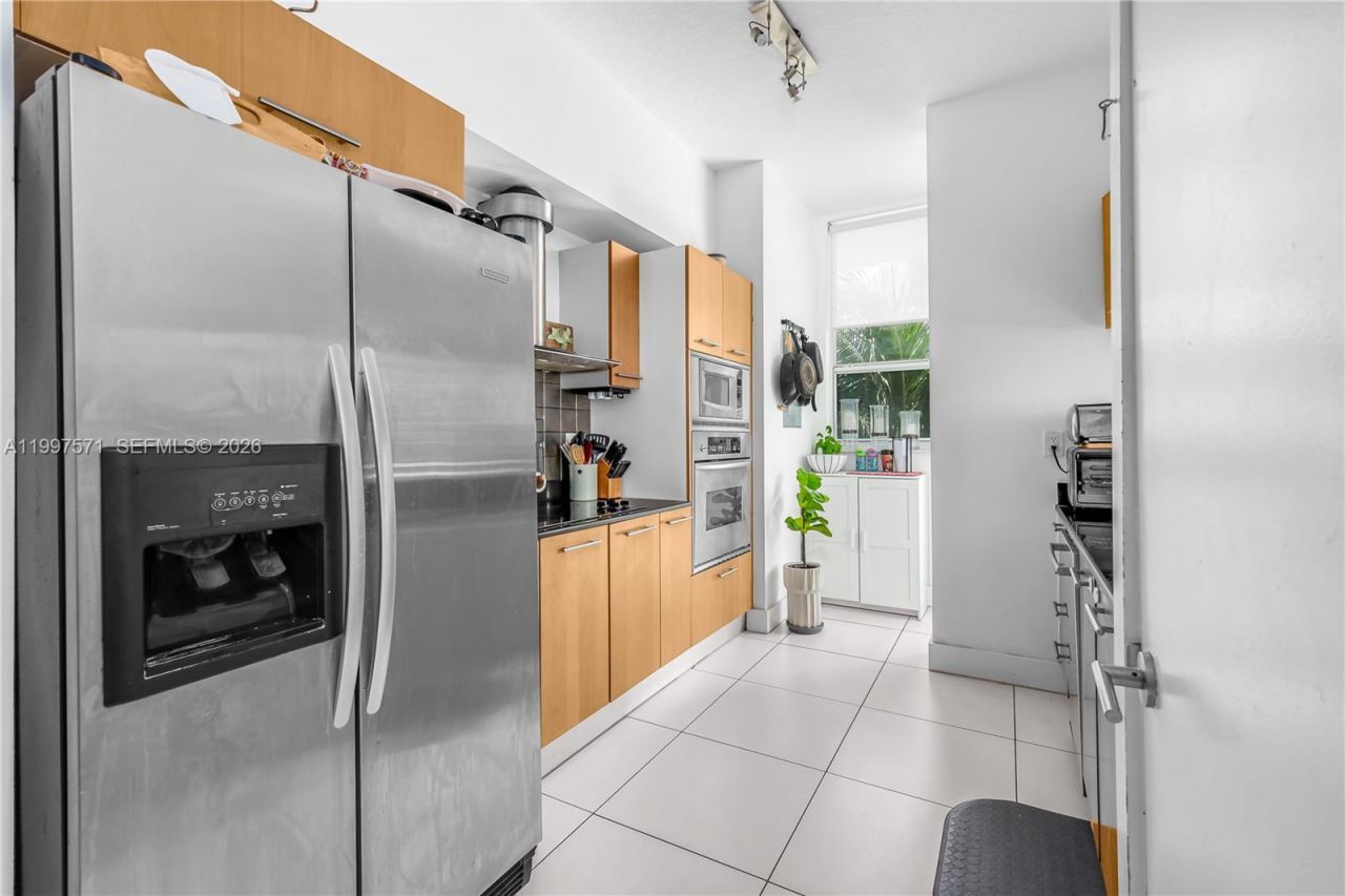 5970 Indian Creek Dr , Unit 502, Miami Beach, FL 33140 Photo