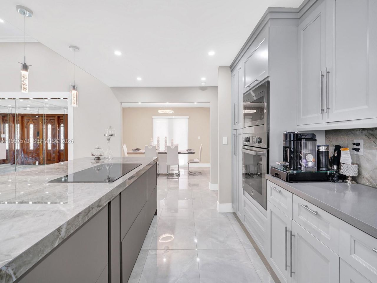 621 E Tropical Way , Plantation, FL 33317 Photo