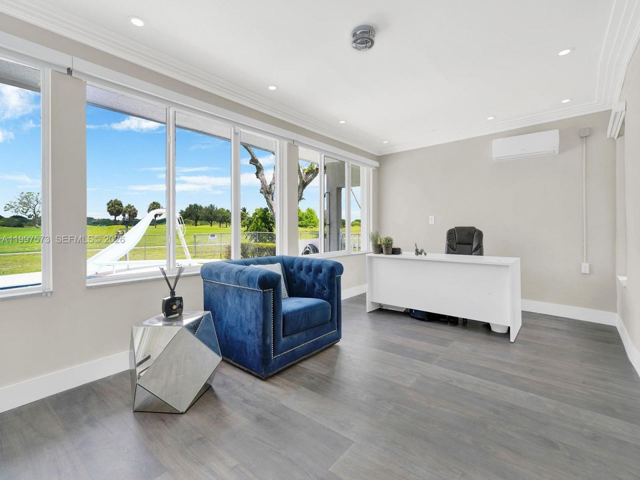 621 E Tropical Way , Plantation, FL 33317 Photo