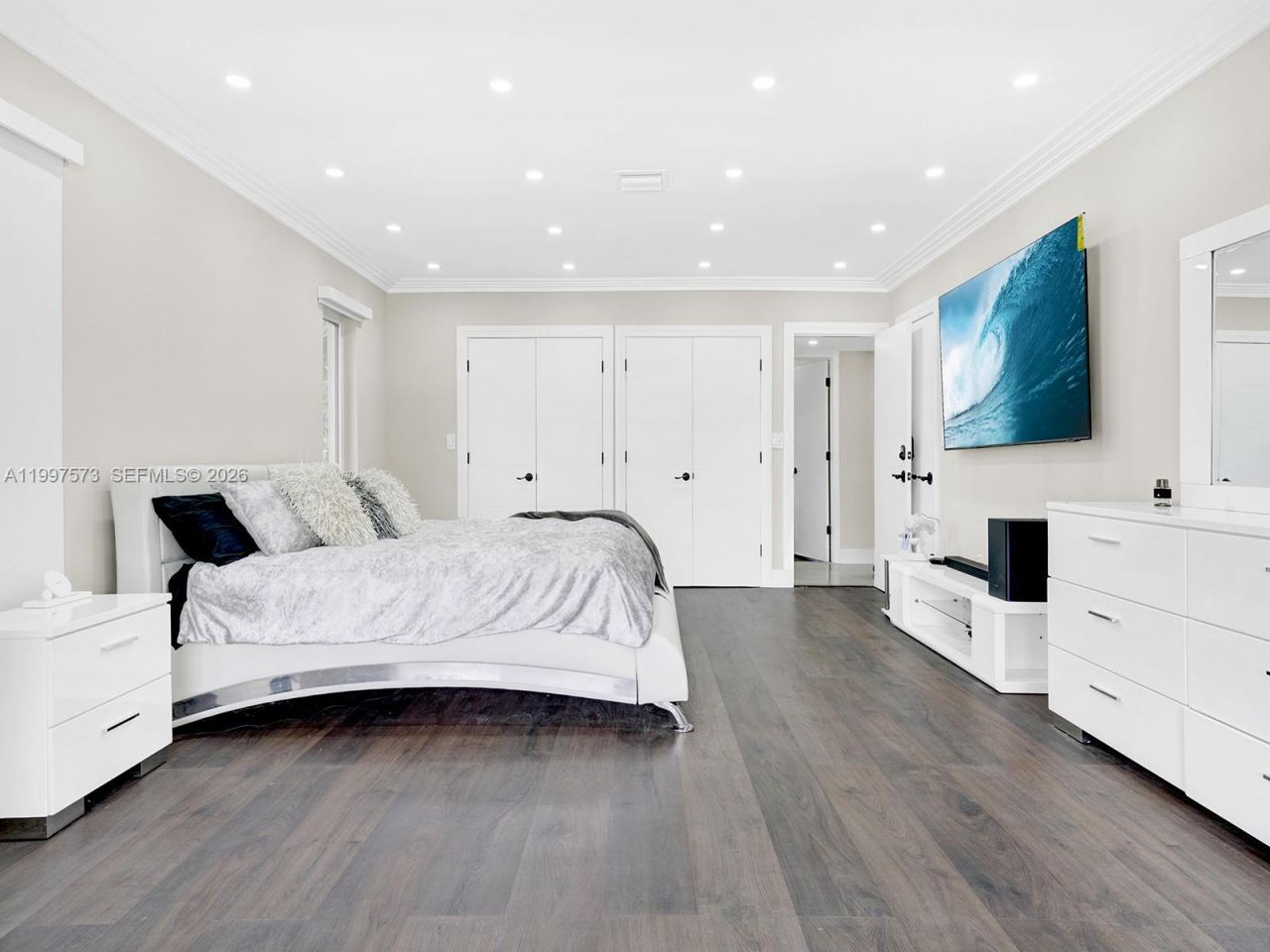 621 E Tropical Way , Plantation, FL 33317 Photo