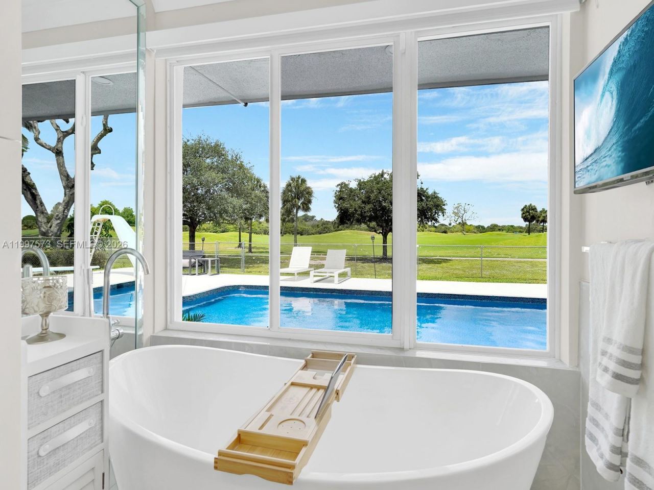 621 E Tropical Way , Plantation, FL 33317 Photo