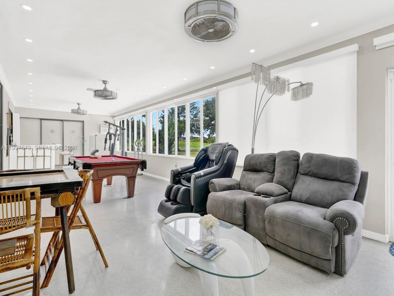 621 E Tropical Way , Plantation, FL 33317 Photo