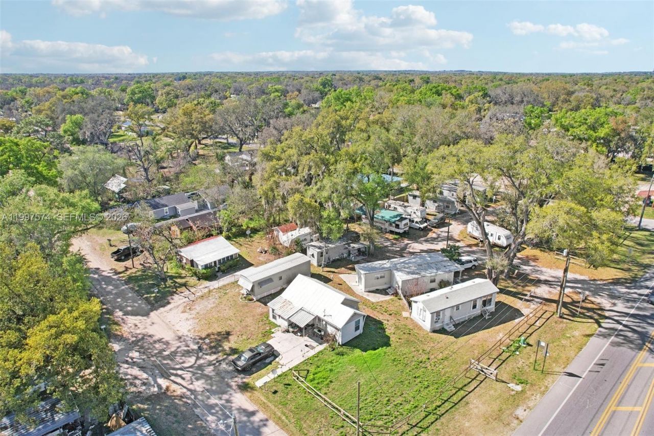 4233 Gall Blvd , Zephyrhills, FL 33452 Photo