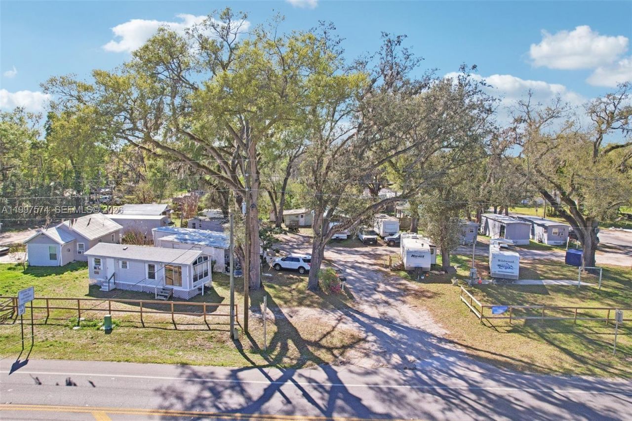 4233 Gall Blvd , Zephyrhills, FL 33452 Photo