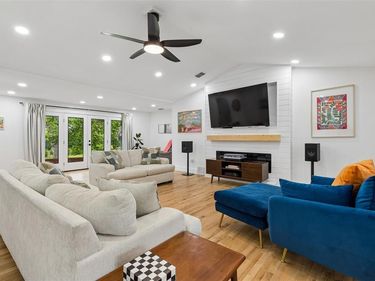 2133 Ebbtide Lane, Dallas, TX 75224