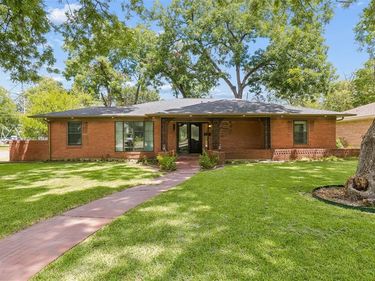 2133 Ebbtide Lane, Dallas, TX 75224