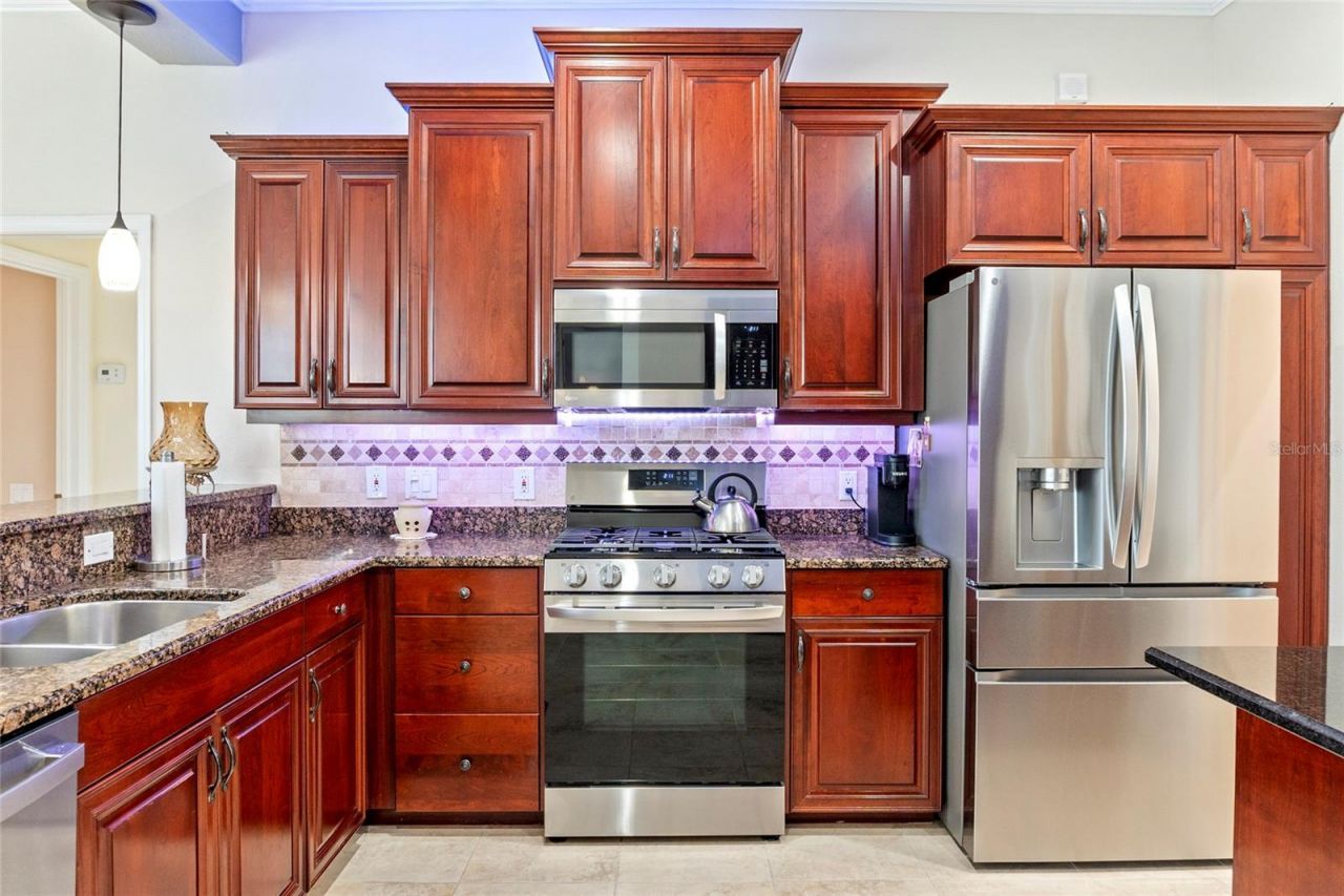 1872 Coconut Palm Circle , North Port, FL 34288 Photo