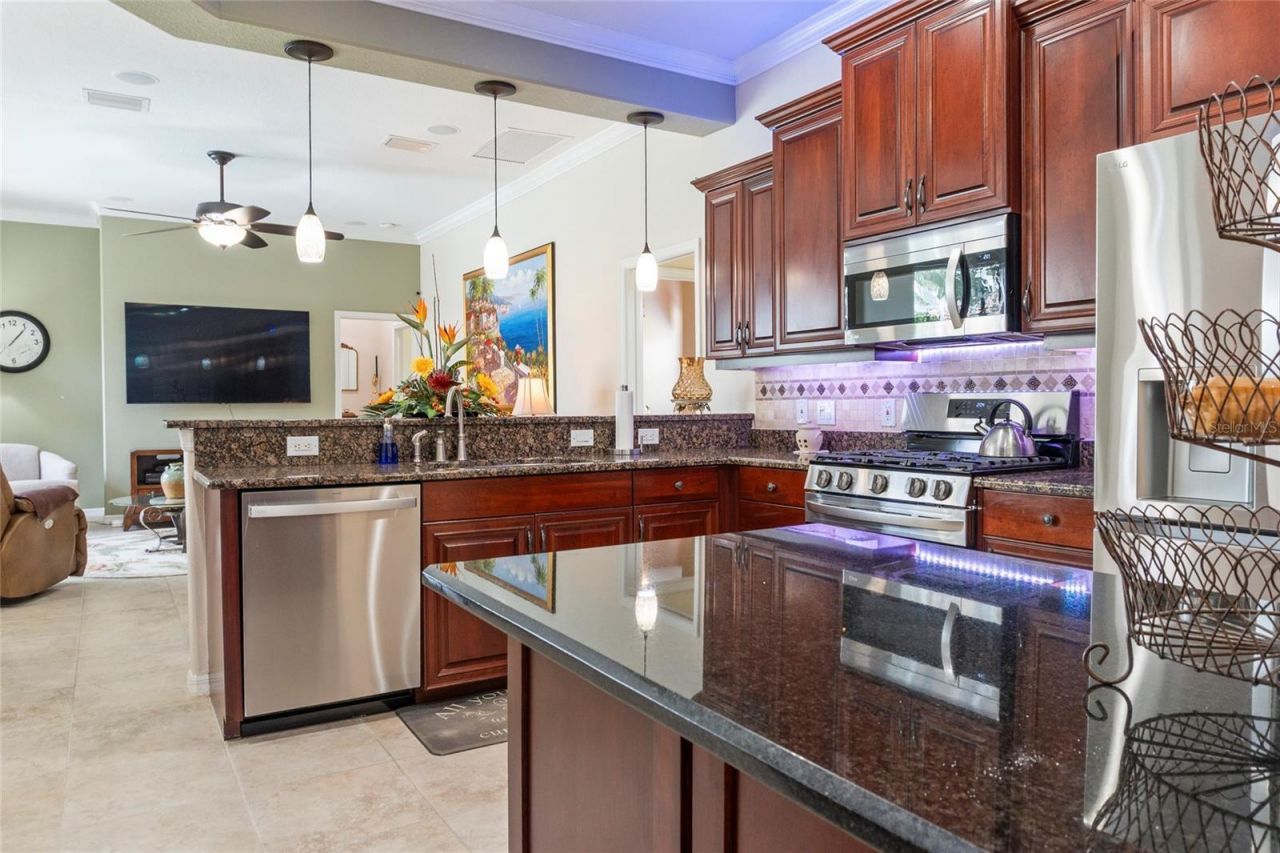 1872 Coconut Palm Circle , North Port, FL 34288 Photo