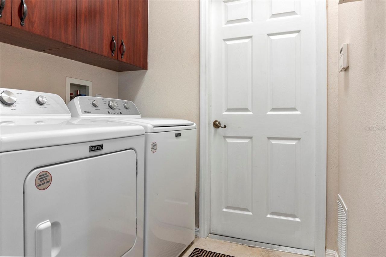 1872 Coconut Palm Circle , North Port, FL 34288 Photo