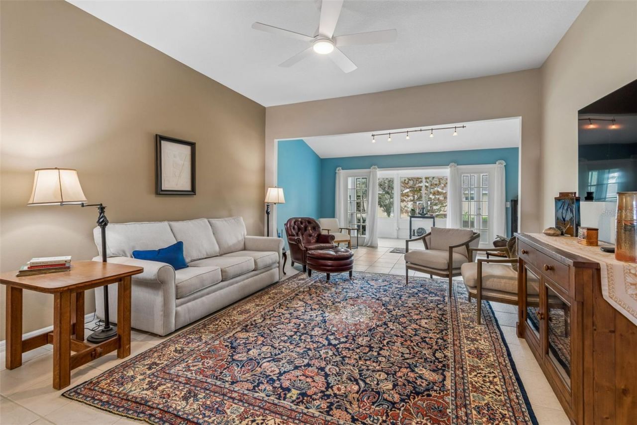 2006 Grantham Greens Drive, Sun City Center, FL 33573 Photo