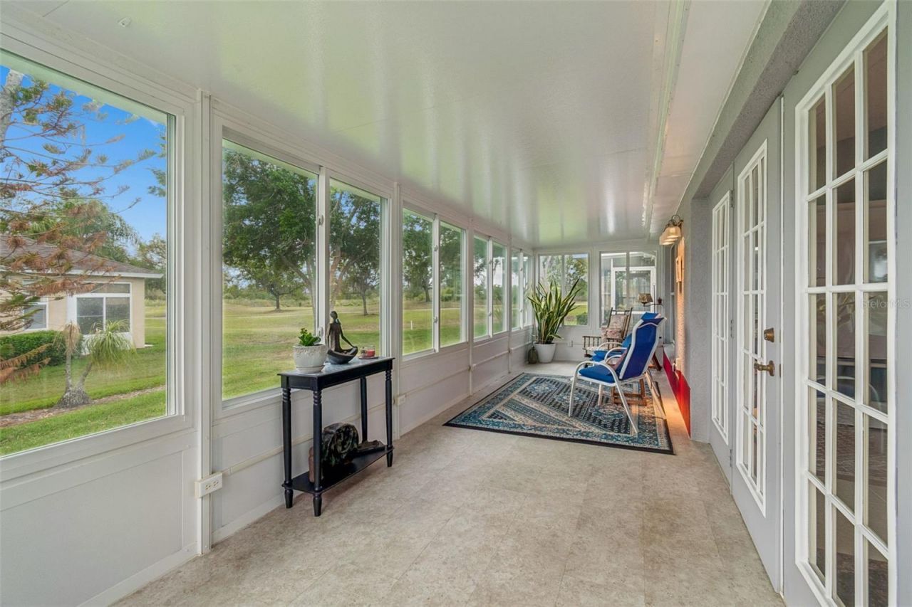 2006 Grantham Greens Drive, Sun City Center, FL 33573 Photo