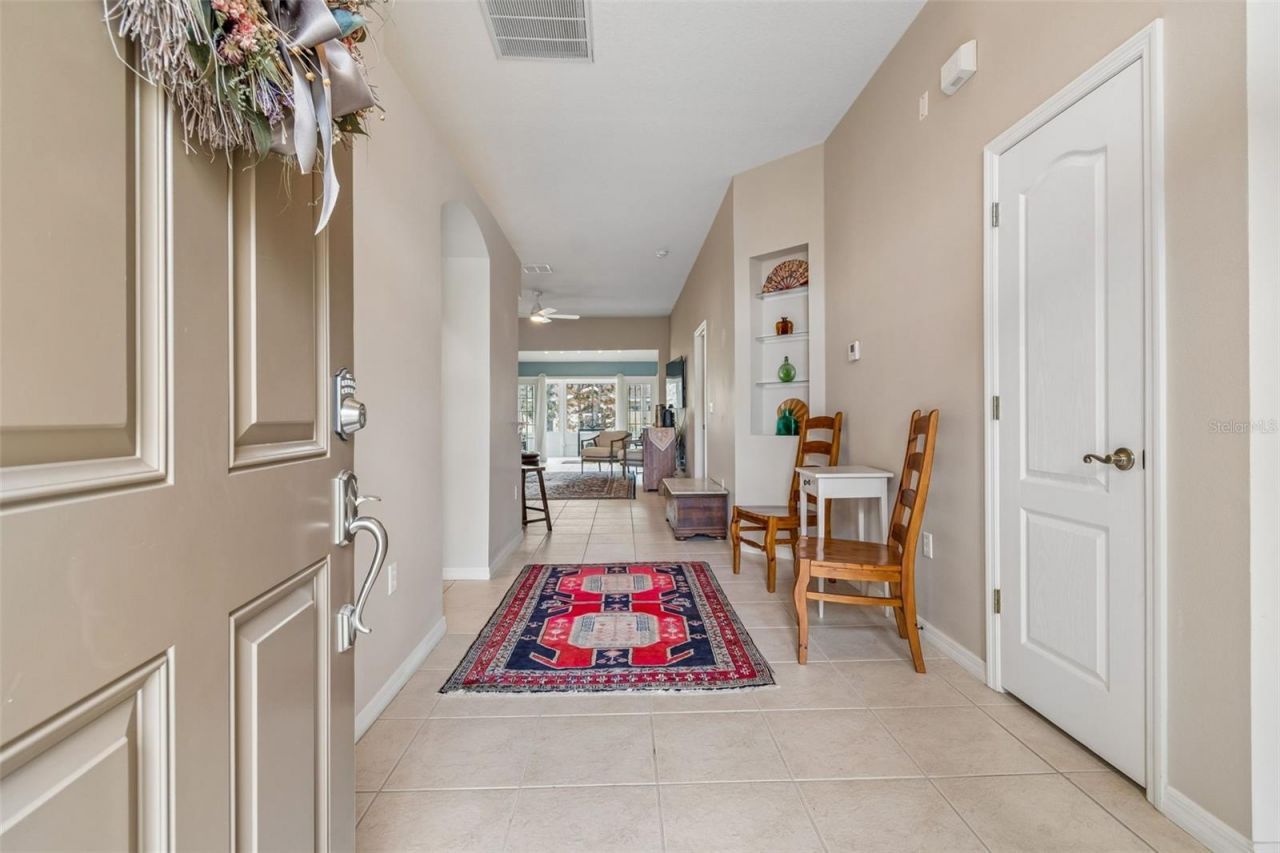 2006 Grantham Greens Drive, Sun City Center, FL 33573 Photo