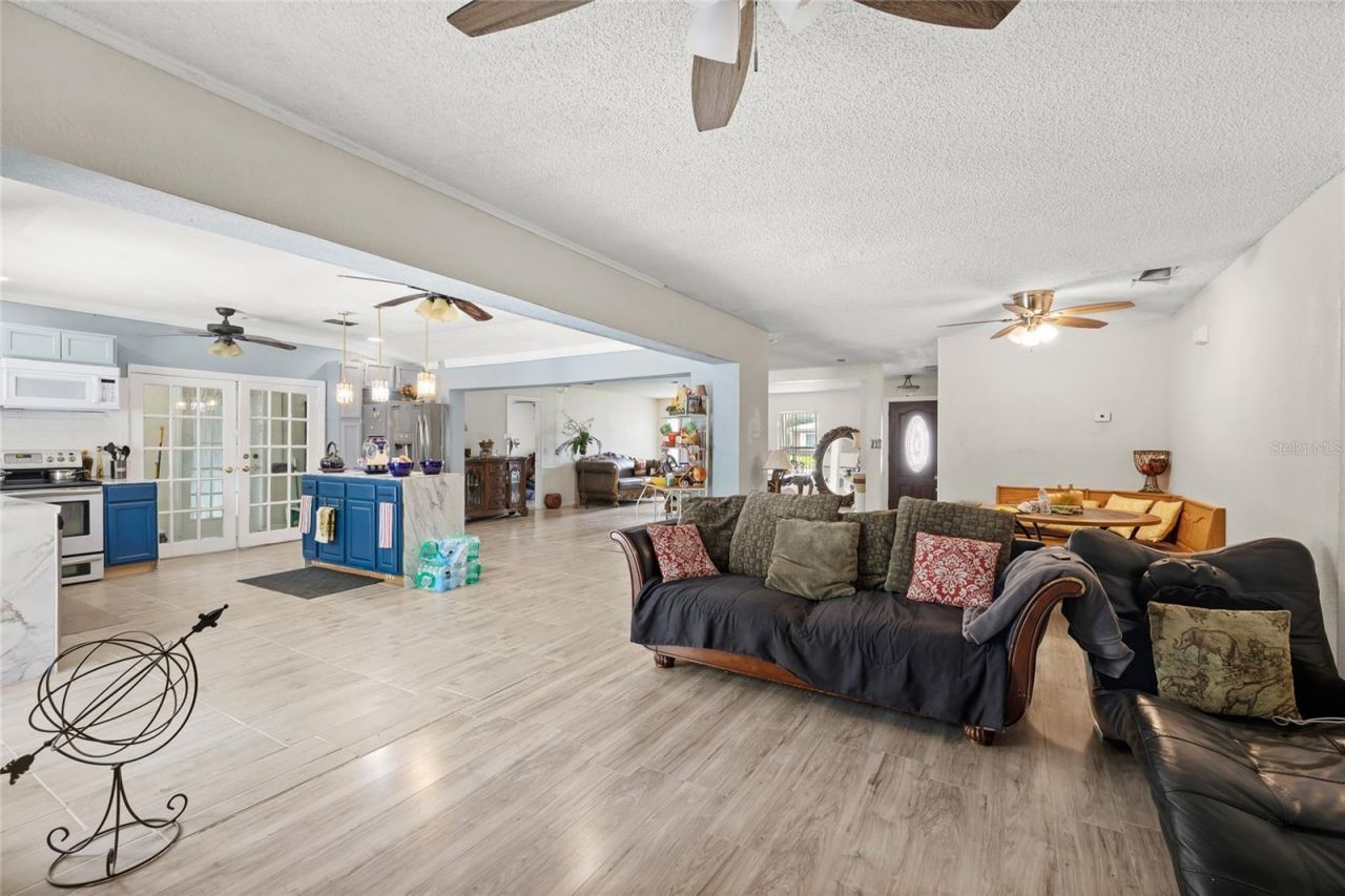 7033 Tallowtree Lane , Orlando, FL 32835 Photo