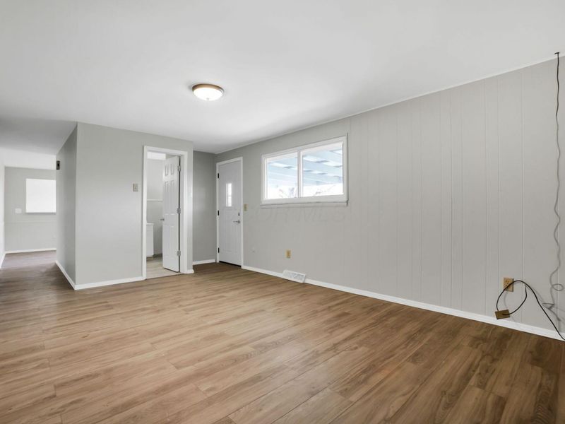 3013 Gannett Road , Columbus, OH 43231 Photo 10