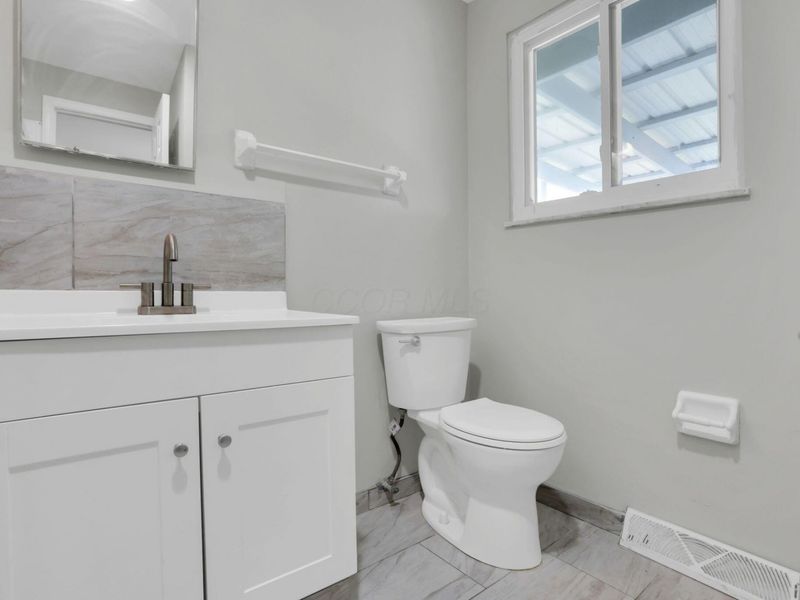 3013 Gannett Road , Columbus, OH 43231 Photo 23