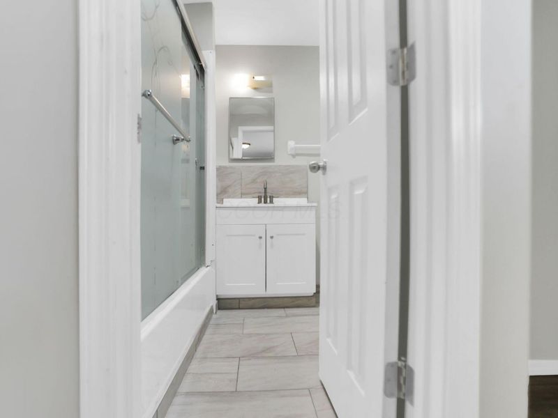 3013 Gannett Road , Columbus, OH 43231 Photo 25