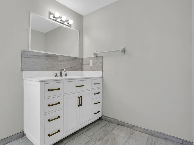 3013 Gannett Road , Columbus, OH 43231 Photo 33