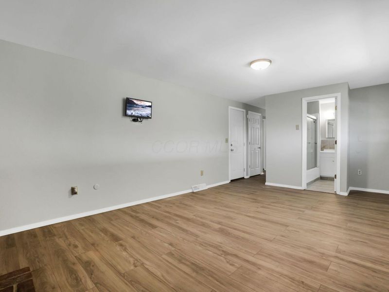 3013 Gannett Road , Columbus, OH 43231 Photo 9