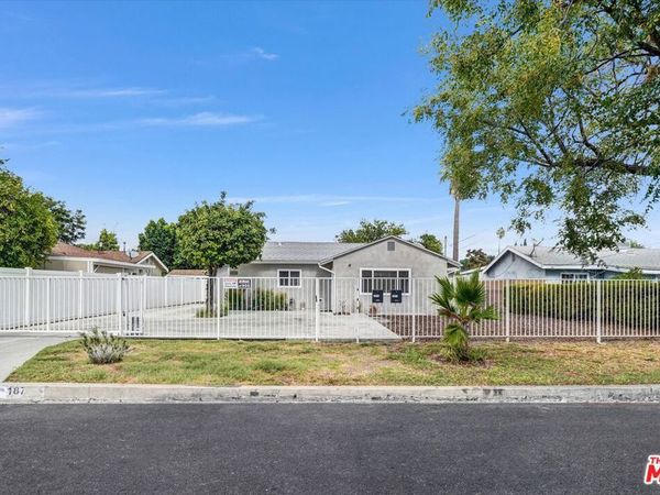 18749 Gault Street, Reseda, CA 91335