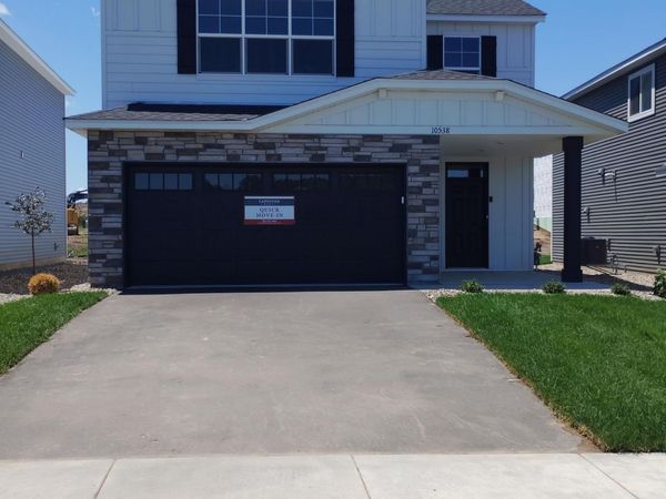 10538 Goodview Avenue S, Cottage Grove, MN 55016