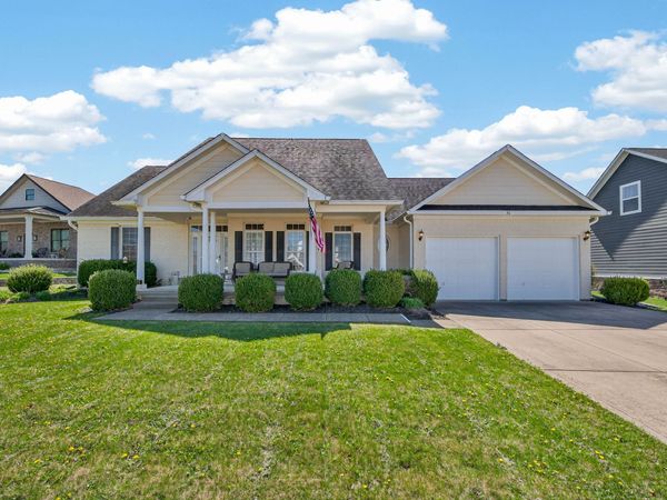 31 Downing Drive, Trafalgar, IN 46181