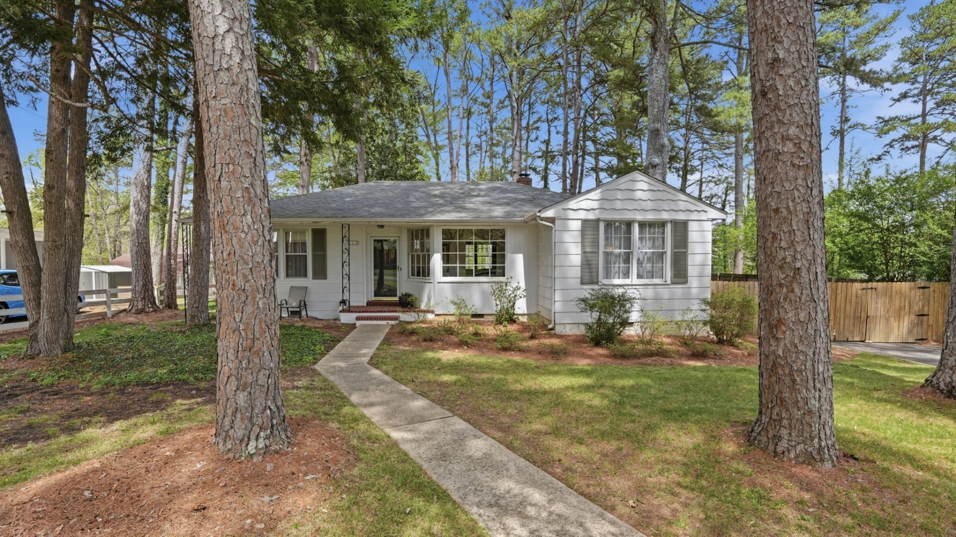 932 Mckellar Dr, Tullahoma, TN 37388 Main Photo