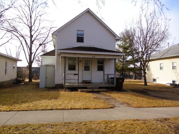 315 E 9th Ave, Mitchell, SD 57301