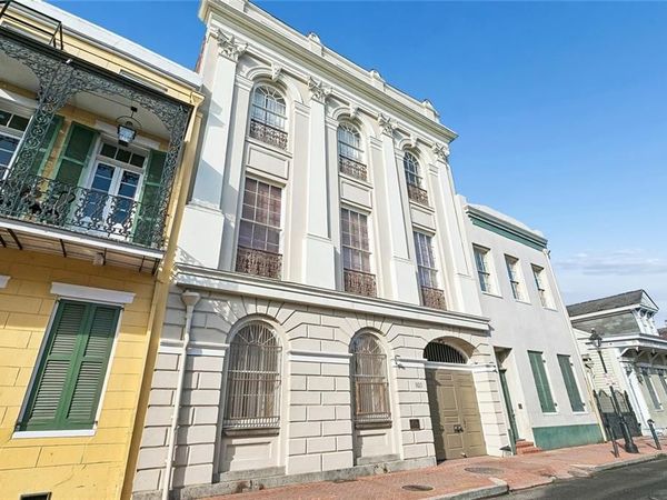 920 ST. LOUIS Street, Unit 9, New Orleans, LA 70112