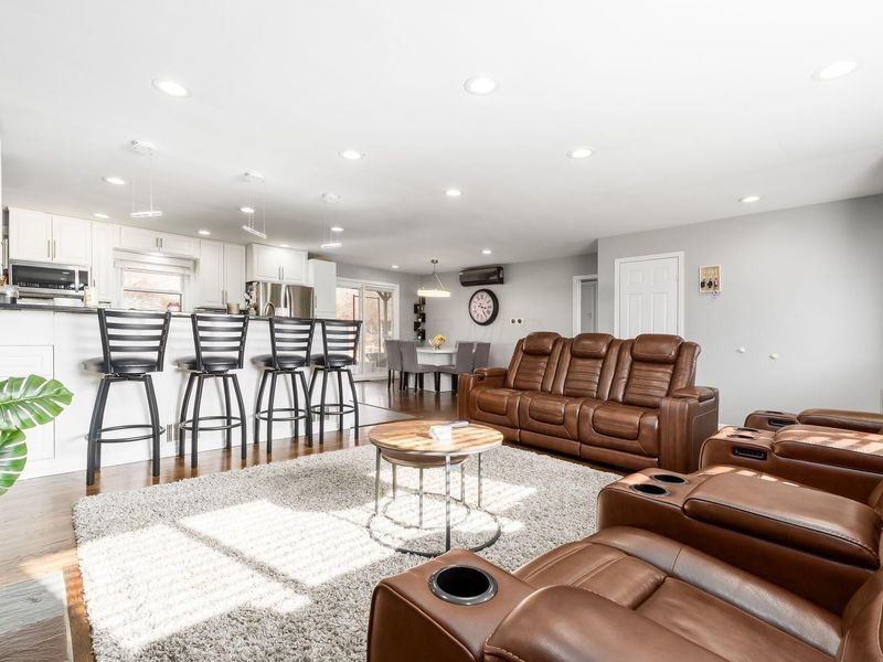 1316 College Avenue , Columbus, OH 43209 Photo 10