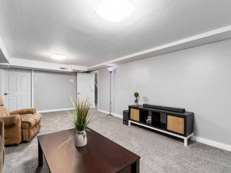 1316 College Avenue , Columbus, OH 43209 Photo 33