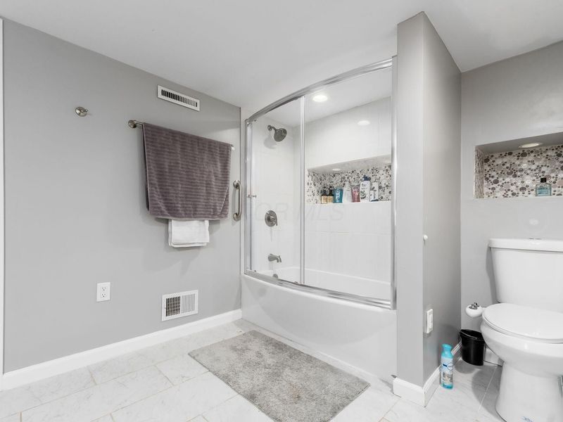 1316 College Avenue , Columbus, OH 43209 Photo 37