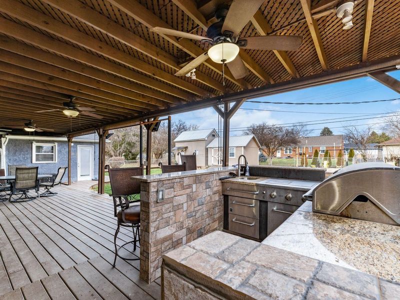 1316 College Avenue , Columbus, OH 43209 Photo 42