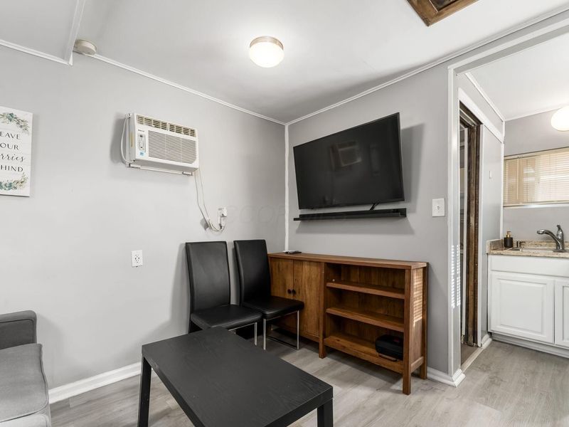 1316 College Avenue , Columbus, OH 43209 Photo 51