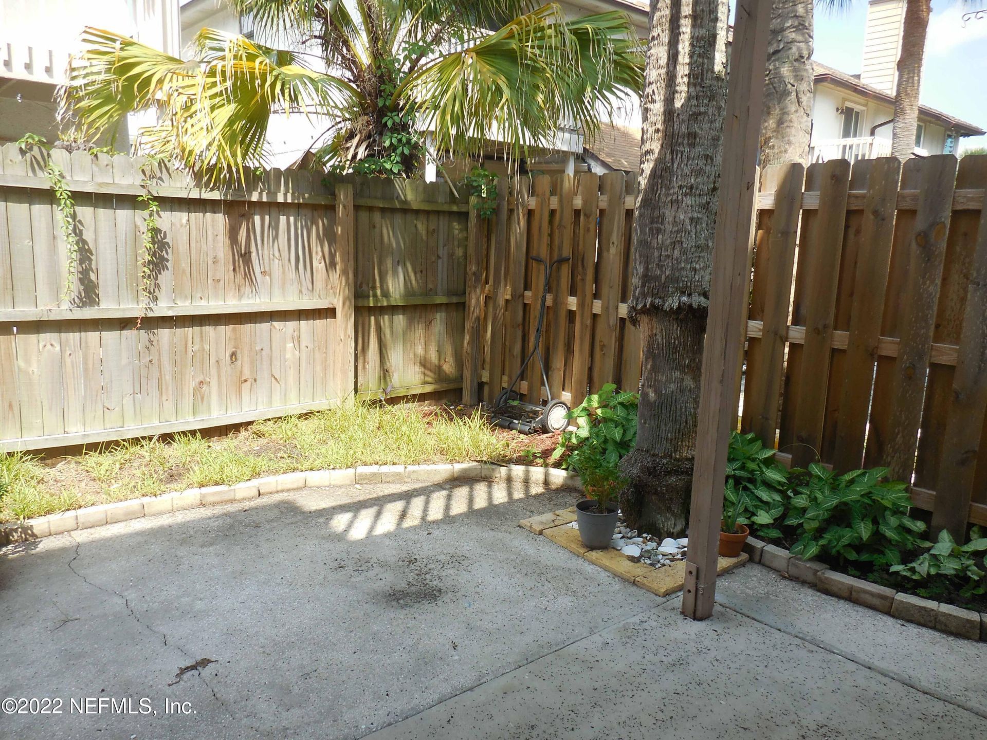 2074 S 2nd Street, Jacksonville Beach, FL 32250 Photo