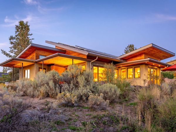 22 NW Shasta Place, Bend, OR 97703