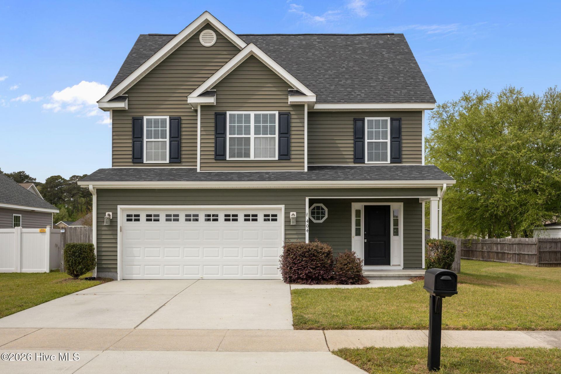 404 Knoll Circle, Greenville, NC 27858 Main Photo