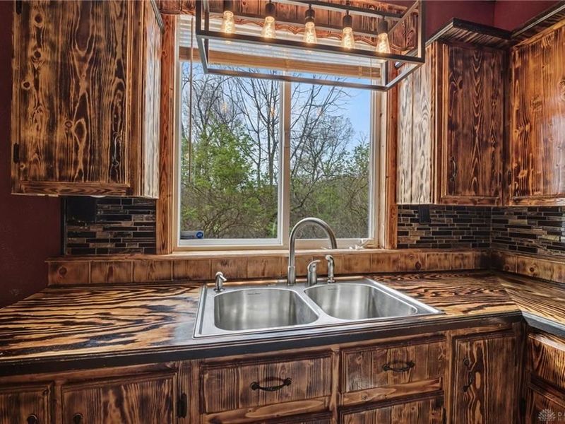 577 Shiloh Springs Road, Harrison Township, OH 45415 Photo 14