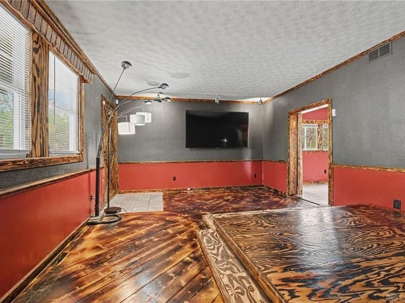 577 Shiloh Springs Road, Harrison Township, OH 45415 Photo 17