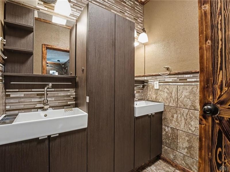 577 Shiloh Springs Road, Harrison Township, OH 45415 Photo 18