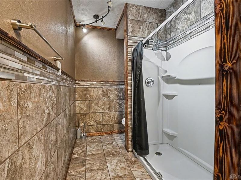 577 Shiloh Springs Road, Harrison Township, OH 45415 Photo 19