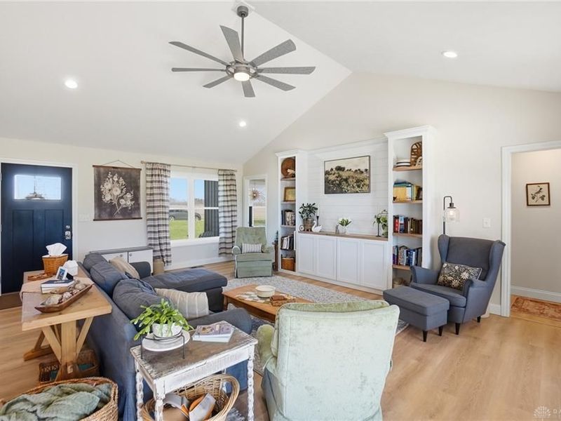 9775 Conrad Road, Saint Paris, OH 43072 Photo 11