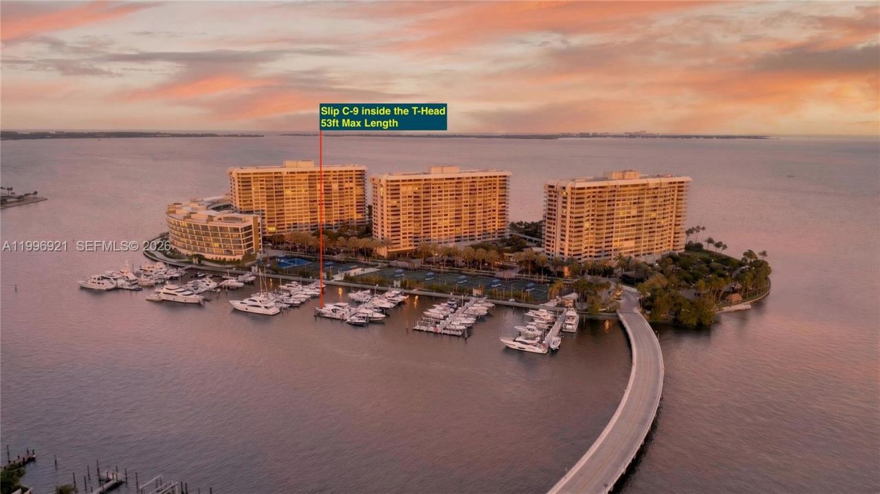 4 Grove Isle Dr. #c-9, Miami, FL 33133 Photo