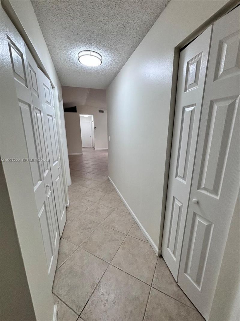 821 W Beckley Sq , Unit 821, Davie, FL 33325 Photo