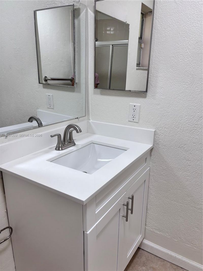 821 W Beckley Sq , Unit 821, Davie, FL 33325 Photo