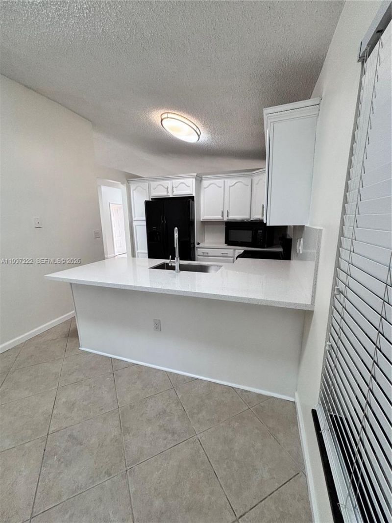 821 W Beckley Sq , Unit 821, Davie, FL 33325 Photo