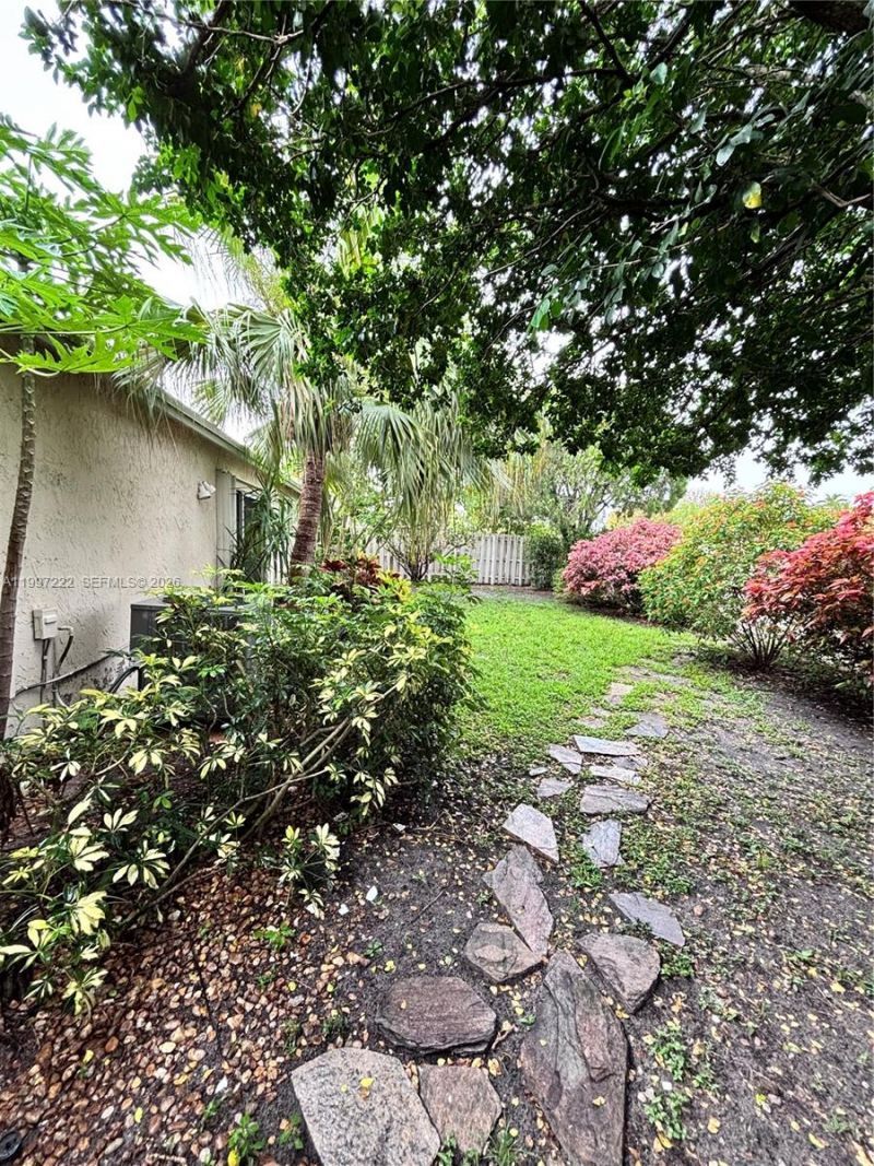 821 W Beckley Sq , Unit 821, Davie, FL 33325 Photo