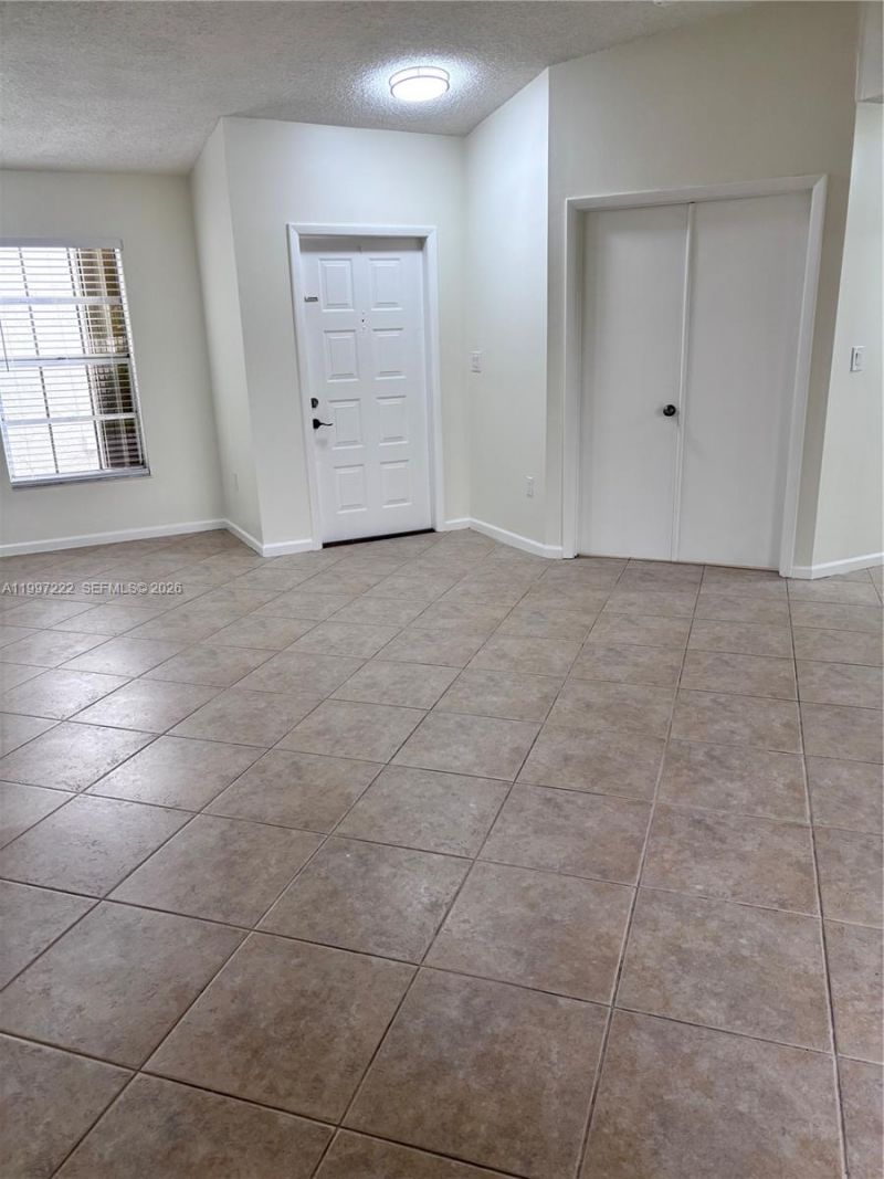 821 W Beckley Sq , Unit 821, Davie, FL 33325 Photo