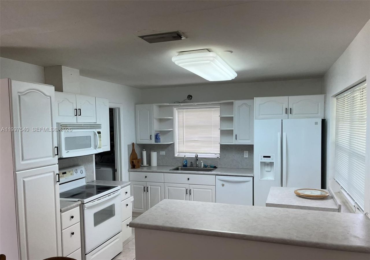 9775 SW 78th St , Miami, FL 33173 Photo