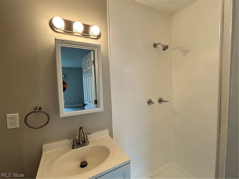 4881 E 85th Street , Garfield Heights, OH 44125 Photo 18